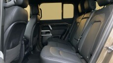 Land Rover Defender 3.0 D250 X-Dynamic HSE 110 5dr Auto Diesel Estate